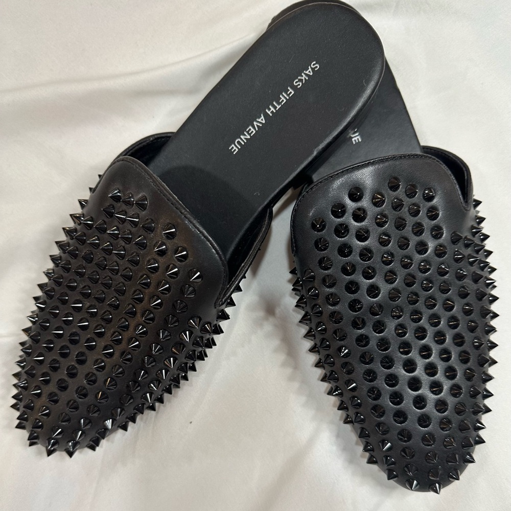 Men’s black studded leather slip on luxurious shoes